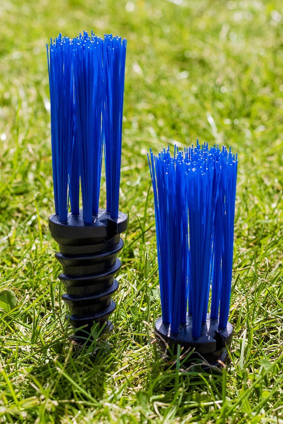 Cazna Grass Marking Tufts/ Carrots - Pack of 25
