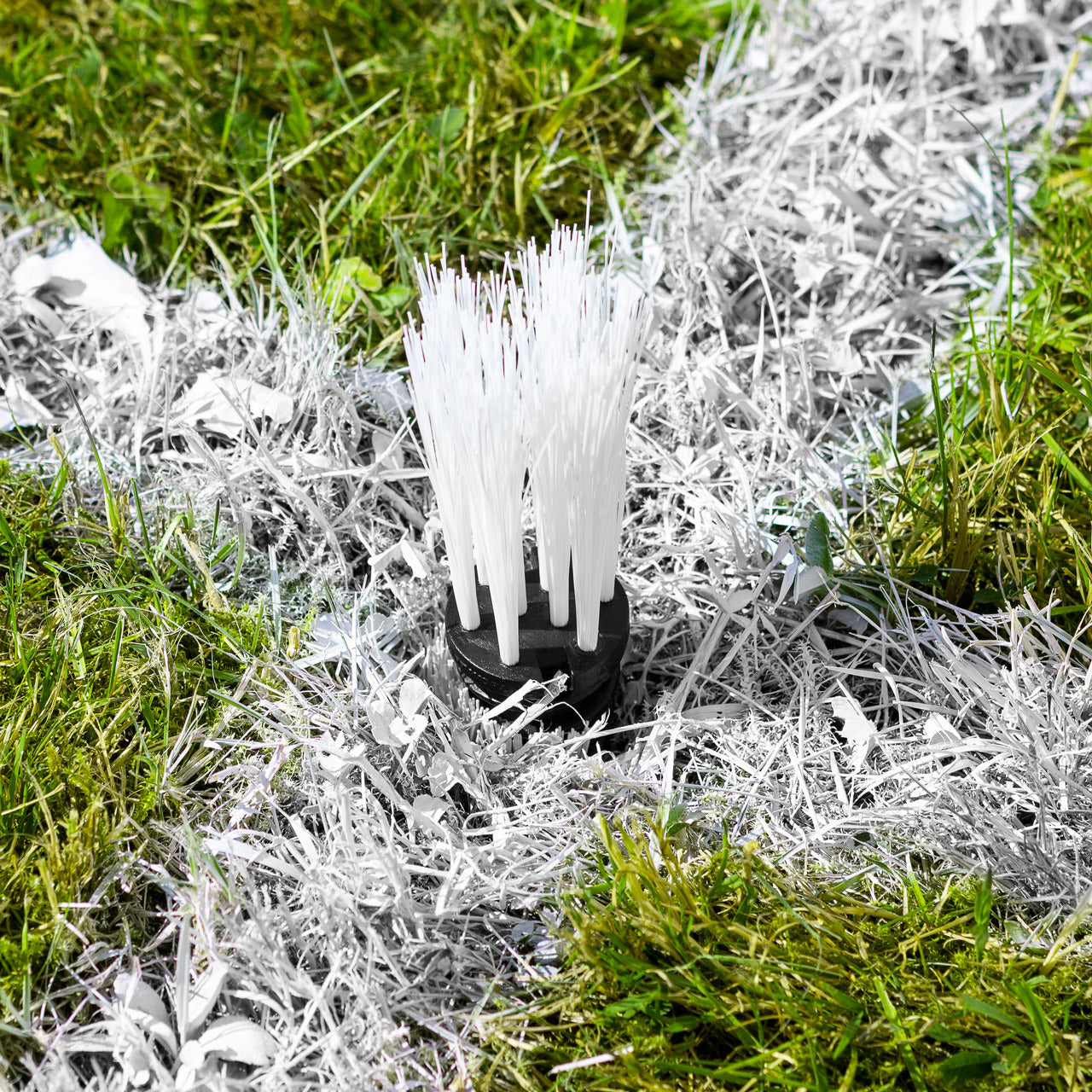 Cazna Grass Marking Tufts/ Carrots - Pack of 25